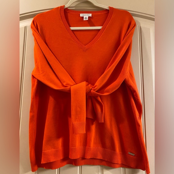 Calvin Klein Tigrillo Bold Orange Long Sleeve V-Neck Sweater (Size L) - Picture 11 of 11